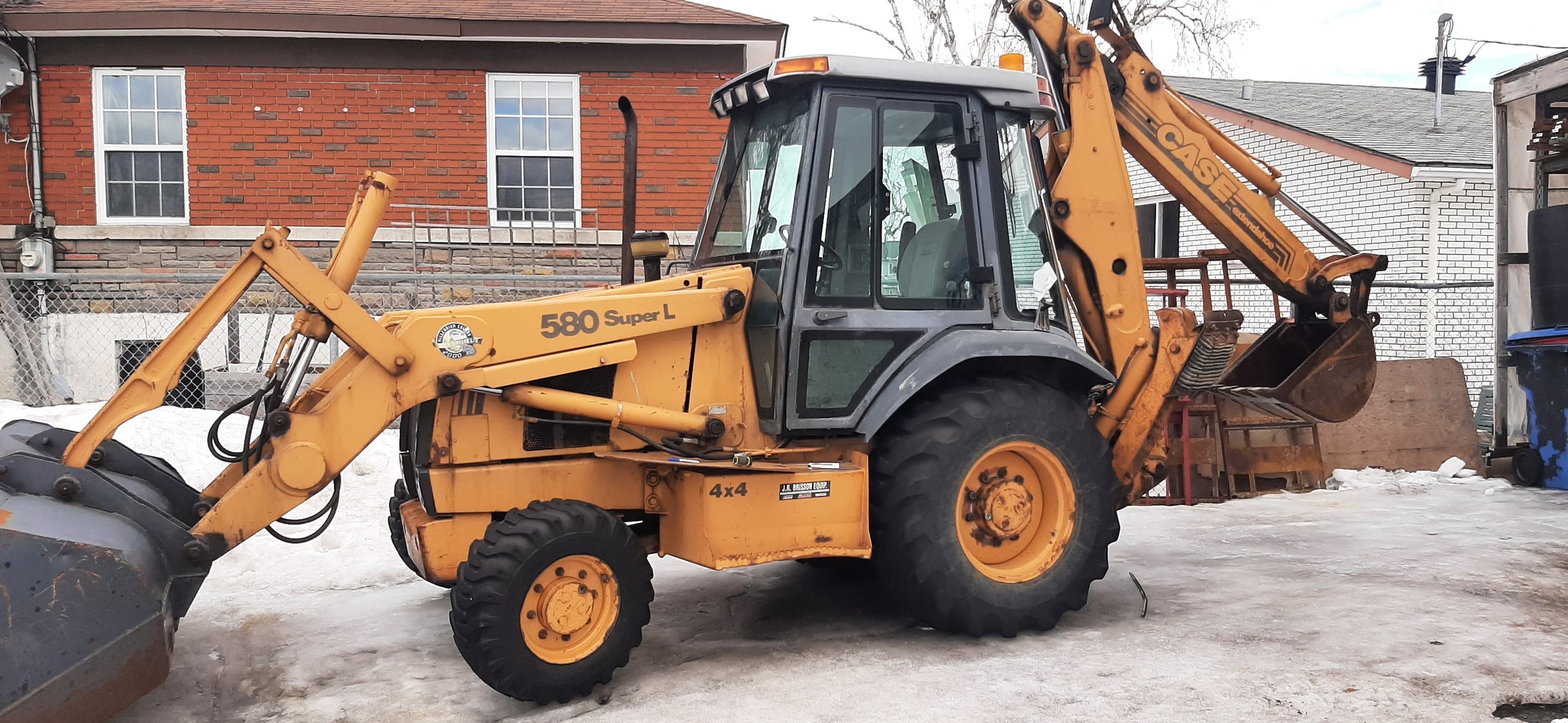 CASE 570, 580, 590 K / L / LXT Backhoe Window Windshield