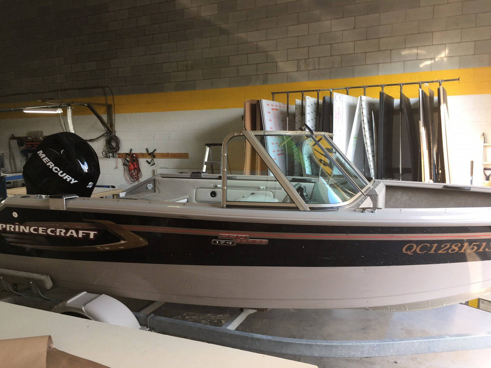 Curved Glass Boat Windshield Repair Replacement