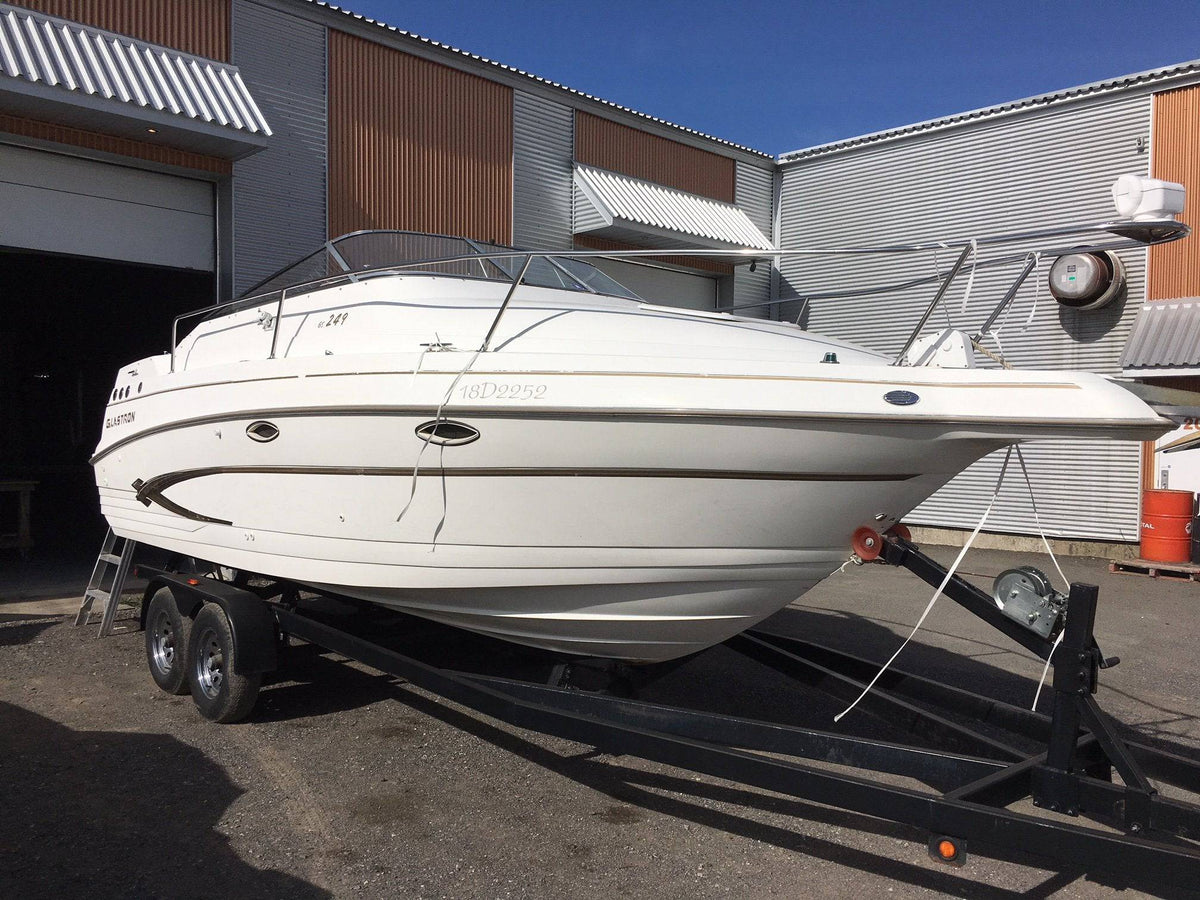 Curved Boat Windshield Glass Replacement Repair