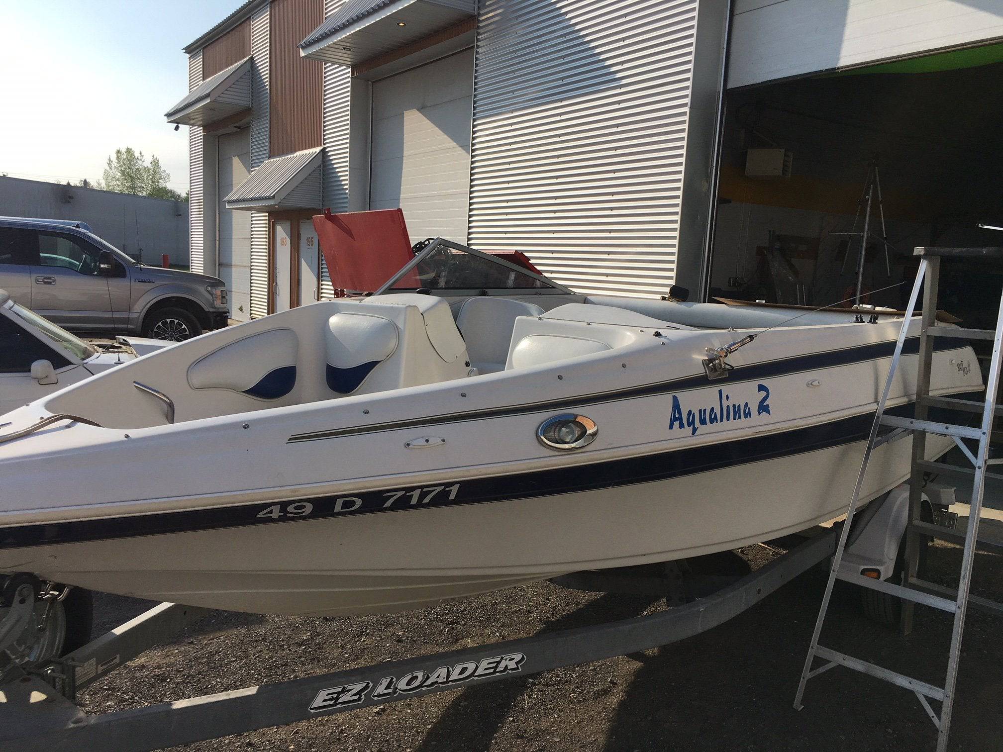 Curved Boat Windshield Glass Replacement Repair