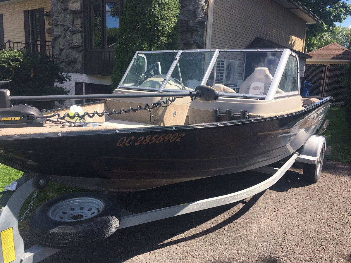 Curved Boat Windshield Glass Replacement Repair